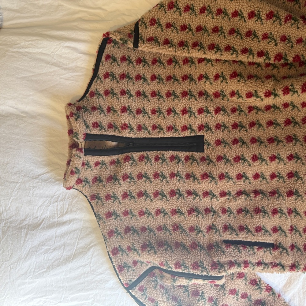 Midnight Lunch Floral fleece Pullover